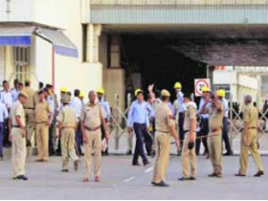 Maruti Suzuki Reopens Manesar Plant Maruti Suzuki Reopens Manesar Plant