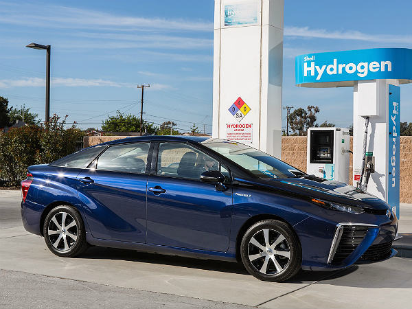 Toyota To Triple Production Of Mirai Hydrogen Car Toyota To Triple Production Of Mirai Hydrogen Car