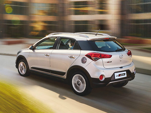 Hyundai i20 Active 03 Hyundai i20 Active 03