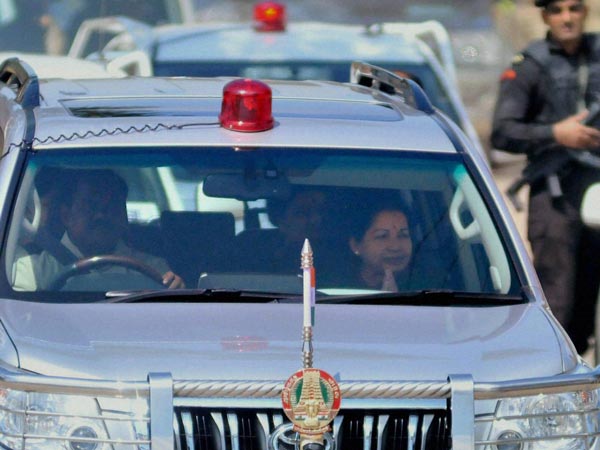 08. టయోటా ప్రాడో