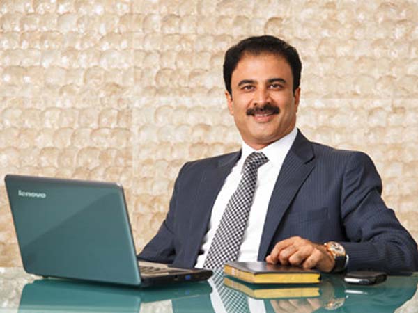 శ్రేణిక్ గోడావత్ లగ్జరీ కార్ కలెక్షన్