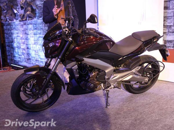 బజాజ్-ట్రయంప్ భాగస్వామ్యం