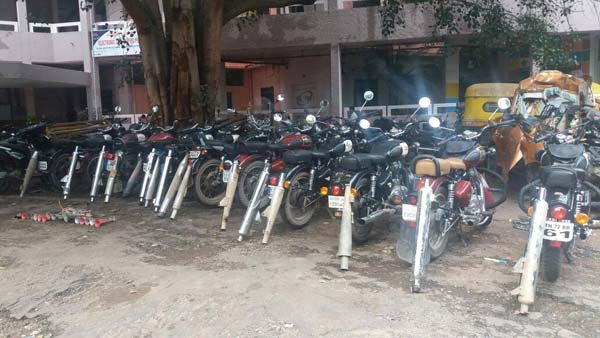 రాయల్ ఎన్ఫీల్డ్ ఓనర్లు