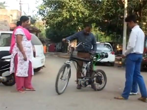 నీటితో నడిచే బైకు