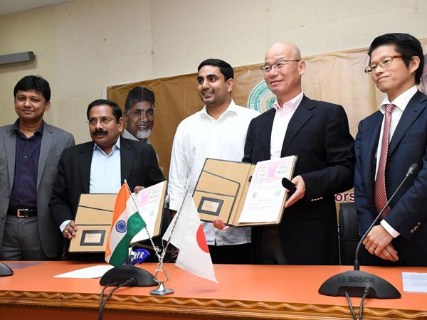 అమరావతికి టయోటా ఎలక్ట్రిక్ బస్సులు