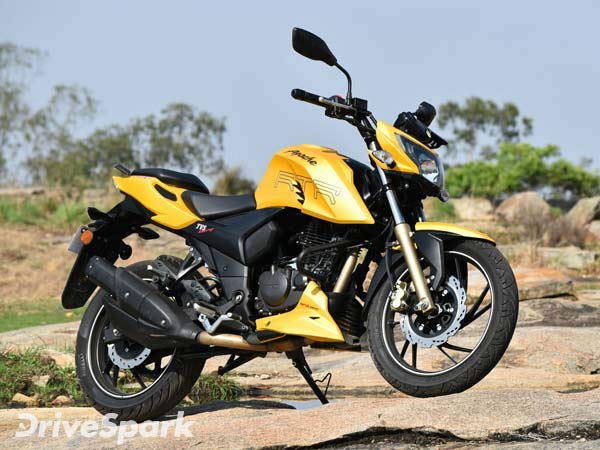 లక్ష రుపాయల ధరలోపు లభించే టాప్-5 బైకులు