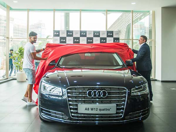 విరాట్ కోహ్లీ-అనుష్క శర్మ కార్ కలెక్షన్
