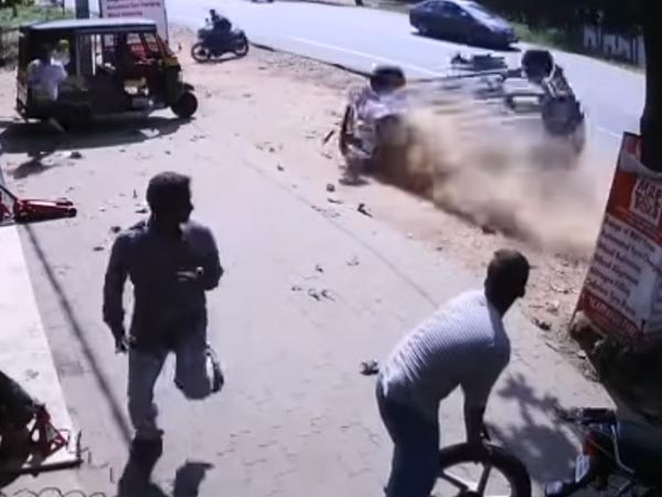 మితిమీరిన వేగంతో బీభత్సం సృష్టించిన కారు