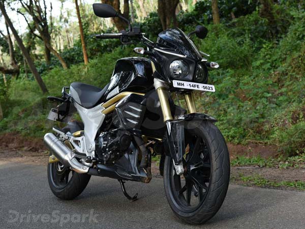 మహీంద్రా మోజో యుటి300