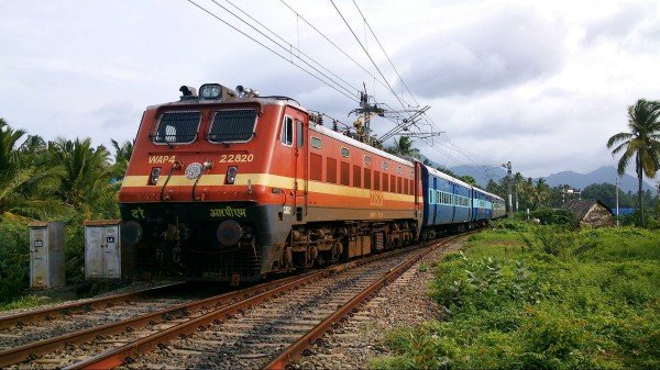 భారత్లో మెట్రో కోచ్ల తయారీ