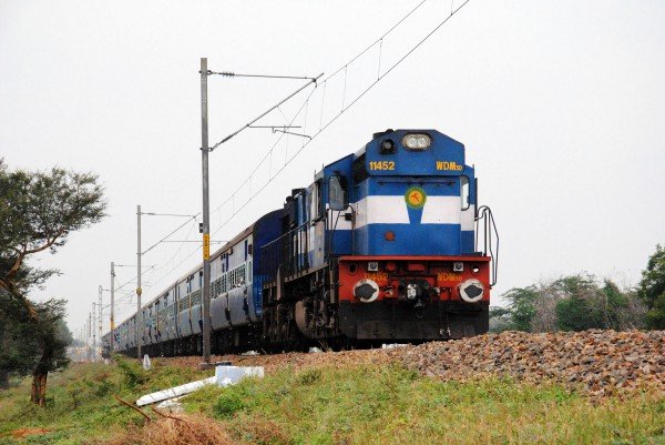 భారత్లో మెట్రో కోచ్ల తయారీ