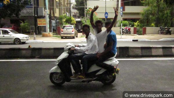 16 ఏళ్ల యువతకు స్కూటర్ లైసెన్స్