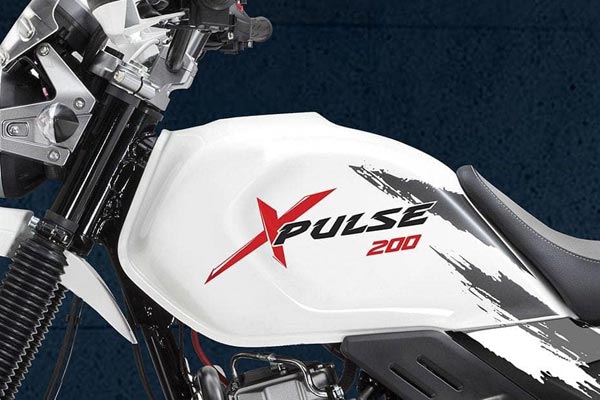 హీరో ఎక్స్పల్స్ 200