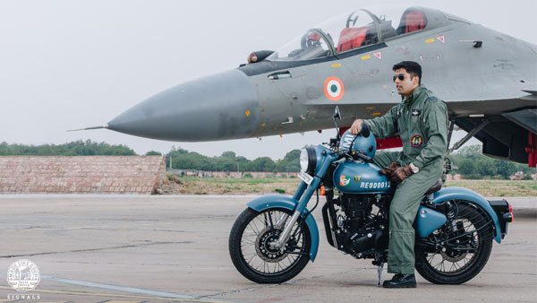 రాయల్ ఎన్ఫీల్డ్ క్లాసిక్ సిగ్నల్స్ 350