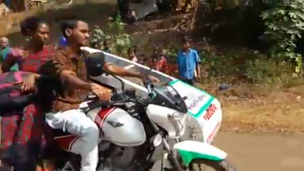 గ్రామీణ ప్రదేశాలలోని ప్రజల రక్షణ కోసం బైక్ ఆంబ్యులెన్స్