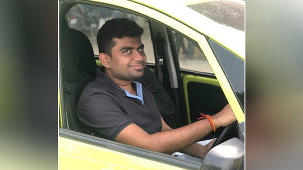 డిఎల్ పొందటంలో సక్సస్ సాధించిన మొదటి మోనాక్యులర్ దృష్టి వ్యక్తి