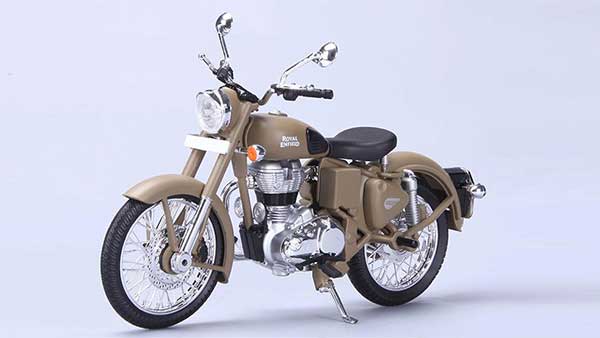 రాయల్ ఎన్ఫీల్డ్ క్లాసిక్ 500 సిరీస్ స్కేల్ మోడల్ ను ప్రారంభించింది..