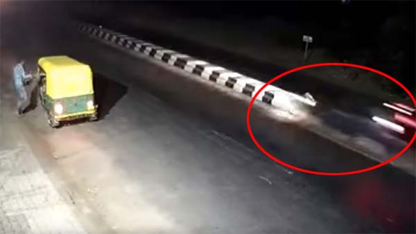 సీసీటీవీ లో రికార్డ్ అయిన భయంకరమైన ప్రమాదం!