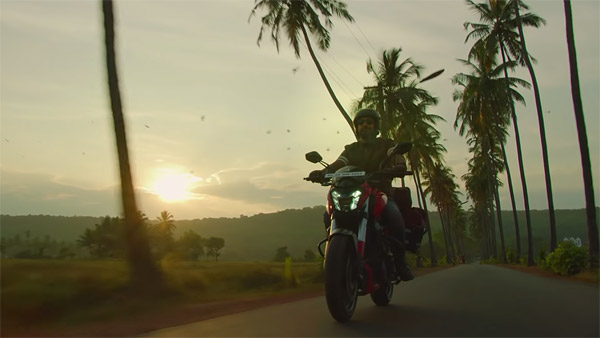 చవకబారు ధరతో వస్తున్న బజాజ్ డొమినార్ 400 ఇంకెందుకు ఆలస్యం !