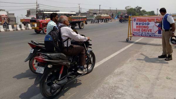 పారాహుషార్: హైదరాబాద్ లో రాంగ్ రూట్లో వెళ్లారని 6 మందికి జైలు శిక్ష