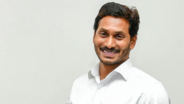 రాష్ట్రంలో ఎలక్ట్రిక్ బస్సులు నడపాలని ఆర్టిసిని కోరిన సీఎం జగన్