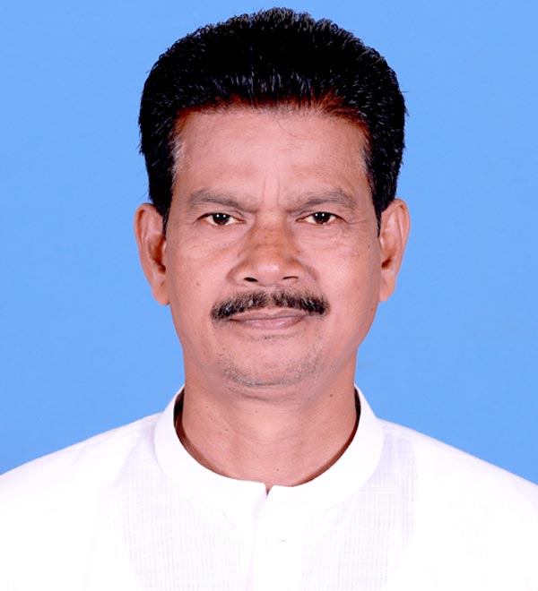 ప్రమాద బాధితులను కాపాడి మానవత్వాన్ని చాటుకున్న ఎమ్మెల్యేకి దేశవ్యాప్తంగా ప్రశంసలవెల్లువ, ఇంతకీ ఎవరా ఎమ్మెల్యే?