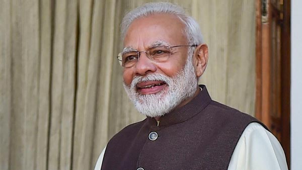 భారత వైమానిక దళాన్ని అభినందించిన నరేంద్ర మోడీ, ఎందుకో తెలుసా.. !