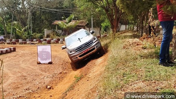 దుమ్మురేపుతున్న కొత్త బిఎస్ 6 ఫోర్డ్ ఎండీవర్