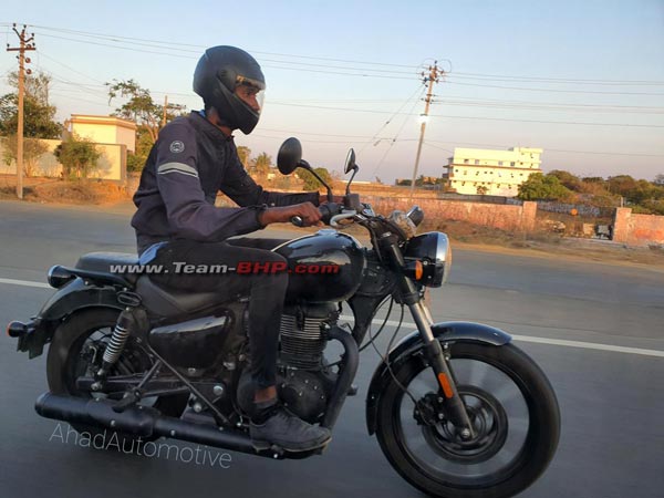 రాయల్ ఎన్ఫీల్డ్ యొక్క కొత్త బైక్ చూసారా.. !