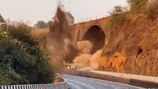 190 ఏళ్ల అమృతాంజన్ వంతెనను కూల్చివేసిన మహారాష్ట్ర గవర్నమెంట్, ఎందుకో తెలుసా.. !