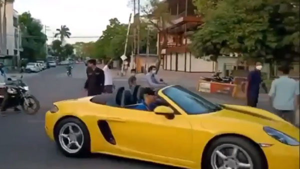 పోర్స్చే ఓనర్ తో గుంజిళ్ళు తీయించిన పోలీసులు, ఎందుకో తెలుసా..?