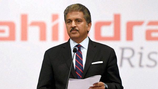 వావ్ అమేజింగ్ : ఇది రెండు చక్రాలపై నడిచే ట్రాక్టర్..!