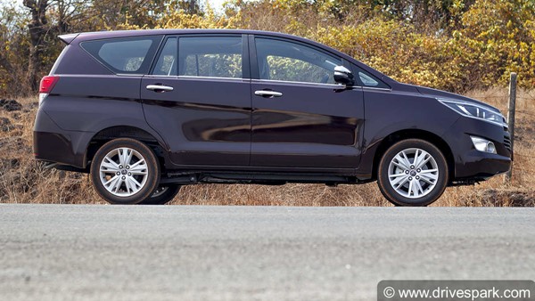 పెరిగిన టొయోటా ఇన్నోవా క్రిస్టా బిఎస్6 ధరలు