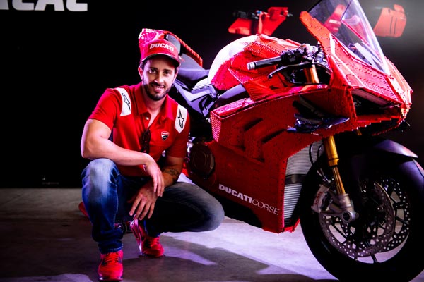 మతి పోగొడుతున్న కొత్త డుకాటీ పానిగలే వి 4 ఆర్ : ధర & ఇతర వివరాలు