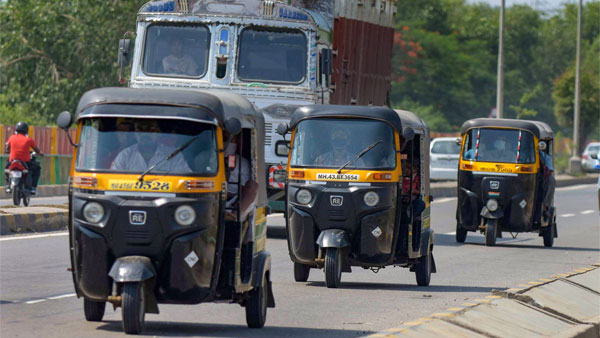కరోనా ఎఫెక్ట్ : సామజిక దూరం పాటించకపోతే జరిమానా ఎంతో తెలుసా ?