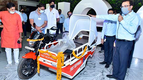ఫస్ట్ రెస్పాండర్ మోటార్ సైకిళ్లను అందించిన హీరో మోటోకార్ప్