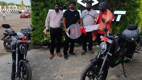 దేశీయ మార్కెట్లో రివాల్ట్ ఎలక్ట్రిక్ బైక్స్ డెలివరీ షురూ..