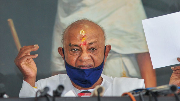 దేవెగౌడకు రాష్ట్ర ప్రభుత్వం ఇచ్చిన ఖరీదైన లగ్జరీ కార్, ఇదే.. చూసారా ?