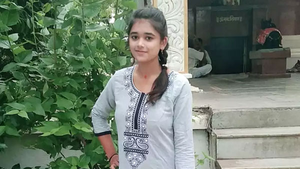 ఇది చూసారా.. కష్టాలను ఎదుర్కొని పరీక్షలో 87% మార్కులు సాధించి రూ. 25 వేల బహుమతి గెలిచిన విద్యార్ధి కథ