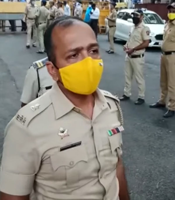 సినీతారలను వెంబడించిన మీడియాపై విరుచుకుపడుతున్న పోలీసులు.. ఎందుకో తెలుసా ?