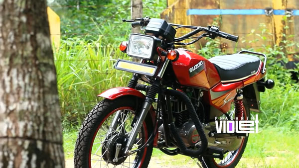 షోరూమ్ కండిషన్లో సుజుకి సమురాయ్.. ఇది ఎన్ని సంవత్సరాల బైక్ అని ఆశ్చర్యపోతున్నారా ..!
