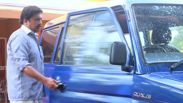 20 సంవత్సరాల తర్వాత కూడా కొత్తగా ఉన్న పాత కారు.. ఇది ఒక పొలిటికల్ లీడర్ ఇష్టమైన కార్ కూడా