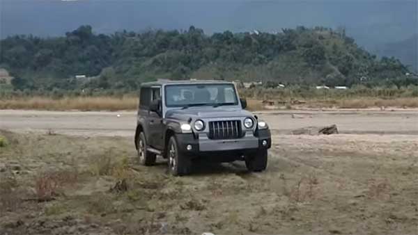 ఎక్స్యూవీ 500 ని కాపాడిన మహీంద్రా థార్ ఎస్యూవీ, ఎలాగో చూసారా ?