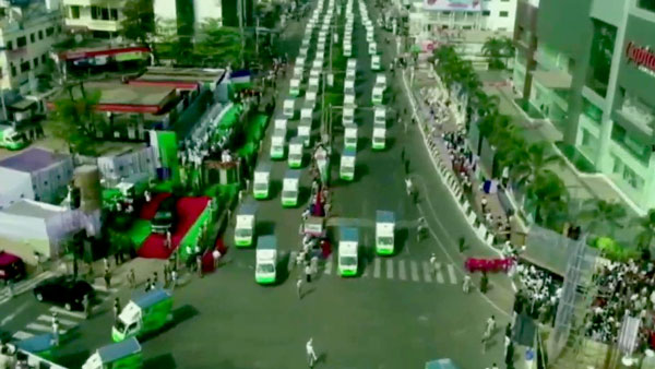 మాట నిలబెట్టుకున్న జగన్మోహన్రెడ్డి.. రేషన్ డోర్ డెలివరీకి సర్వం సిద్ధం