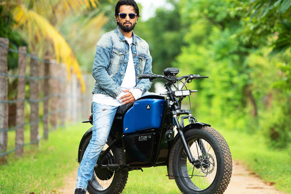డ్రైవింగ్ లైసెన్స్ అవసరం లేని ఎలక్ట్రిక్ బైక్ డెలివరీ షురూ చేసిన ఆటమ్మొబైల్; వివరాలు
