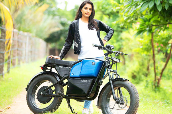 డ్రైవింగ్ లైసెన్స్ అవసరం లేని ఎలక్ట్రిక్ బైక్ డెలివరీ షురూ చేసిన ఆటమ్మొబైల్; వివరాలు