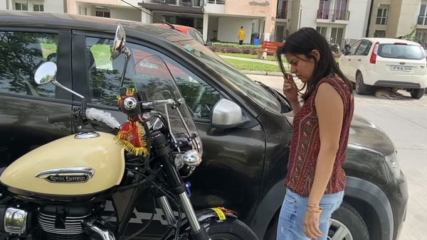 భర్త ఇచ్చిన గిఫ్ట్కి కన్నీళ్లు పెట్టుకున్న భార్య.. ఇంతకీ ఏమిచ్చాడో తెలుసా?