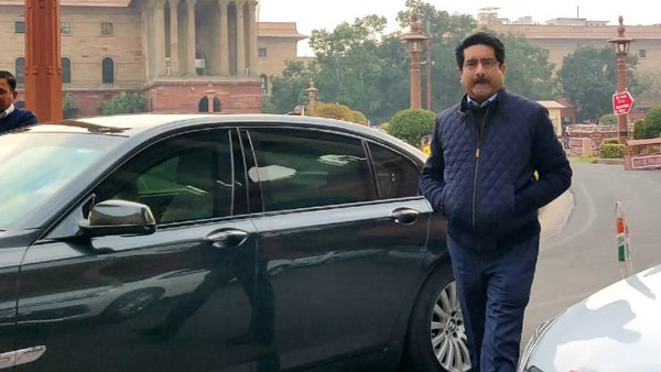 రూ. 9 కోట్ల విలువైన కారు కొన్న కుమార మంగళం బిర్లా; పూర్తి వివరాలు