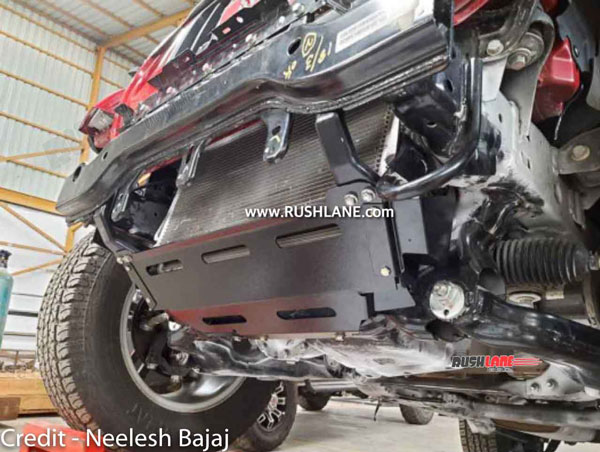 కొత్త స్కిడ్ ప్లేట్, ఇంజన్ గార్డ్తో వస్తున్న మహీంద్రా థార్ - డీటేల్స్