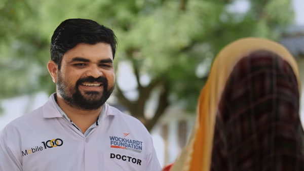గ్రామీణ ప్రజల కోసం 'మొబైల్ మెడికల్ వ్యాన్లు' ప్రారంభించిన హ్యుందాయ్: వివరాలు